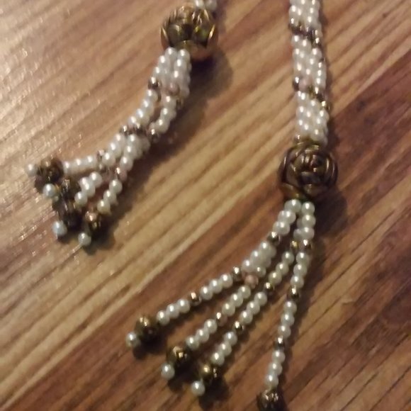 Source Unknown Jewelry - 49" Long Necklace or Belt White and Gold Beads Beautiful.